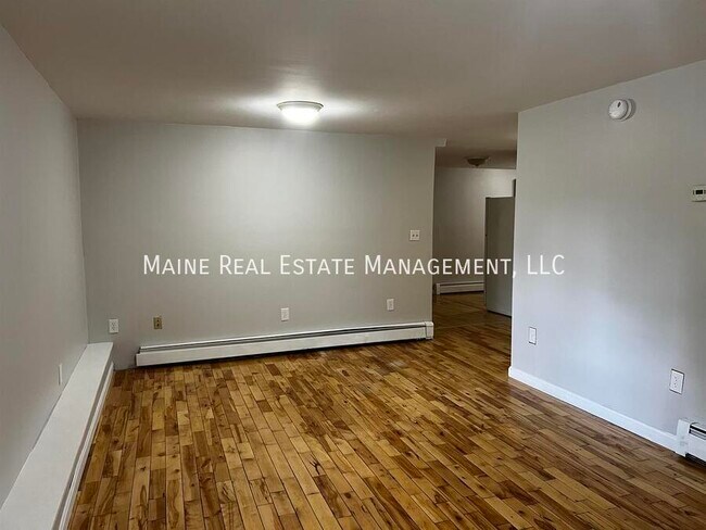 Foto del edificio - 14 Third St. Apt.