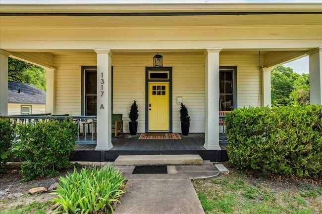 Foto del edificio - 1317 Newning Ave