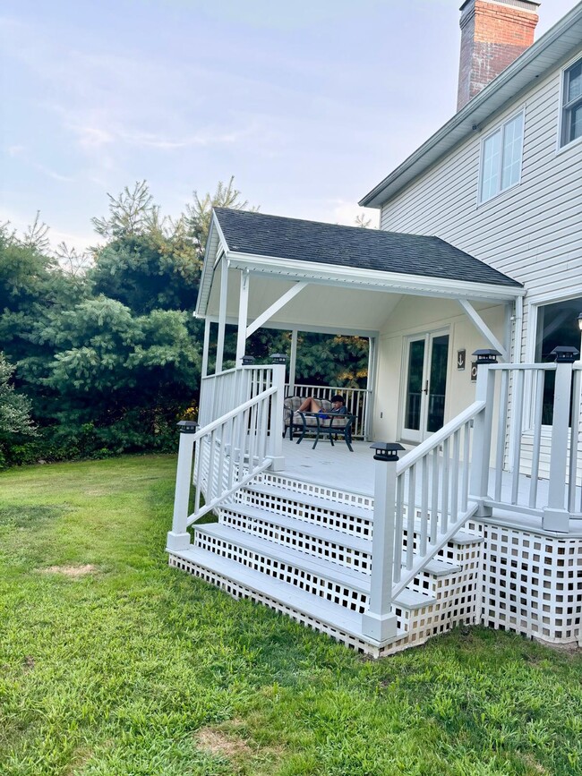 Foto del edificio - 205 Hickory Ln