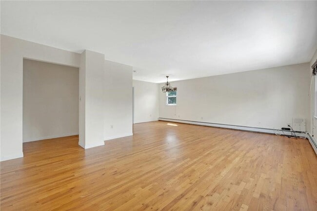 Building Photo - 126 Fisher Ave