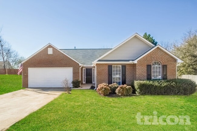 Building Photo - 705 Claven Ct