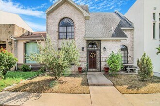 Building Photo - 21 S Casa Linda St