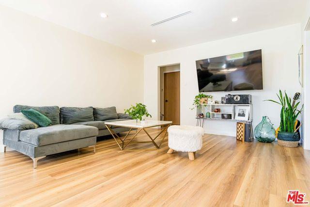 Foto del edificio - 12023 Collins St