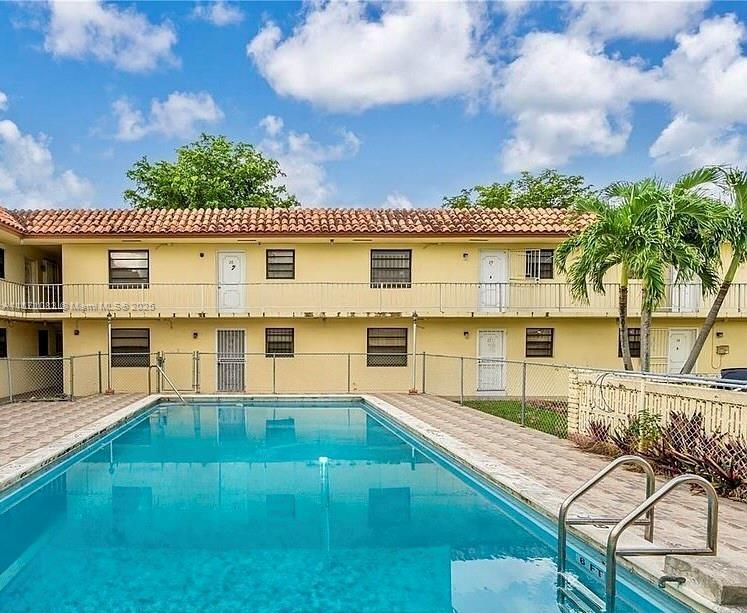 Primary Photo - 8701 SW 12th St