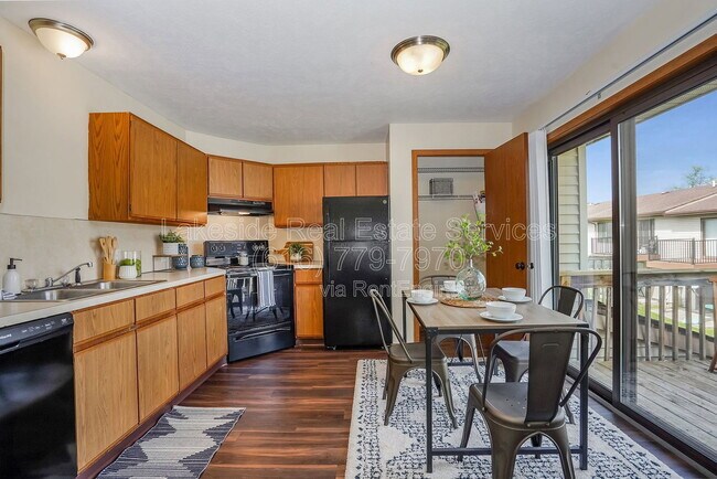 Foto del edificio - 3476 Wallace Ct SW