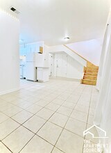 Building Photo - 1900 S Throop St