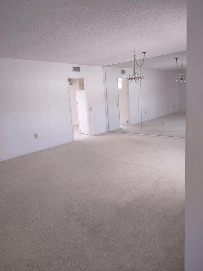 Photo - SUN CITY House