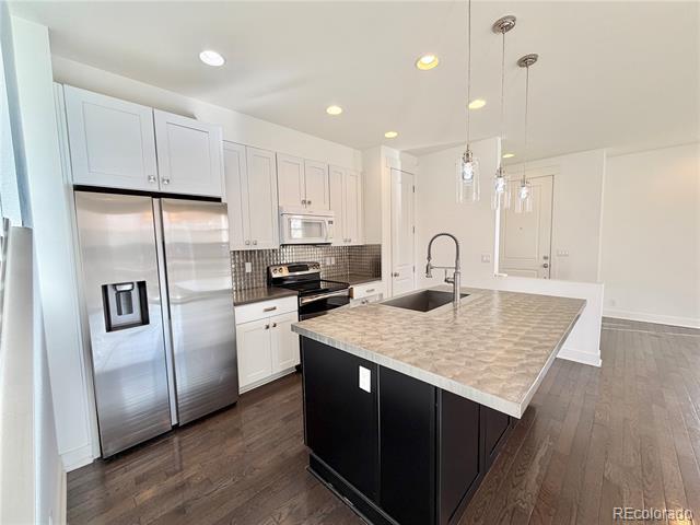 Foto del edificio - 539 S Upham St