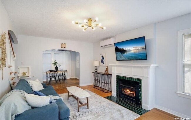 Foto del edificio - 422 Pershing Ave