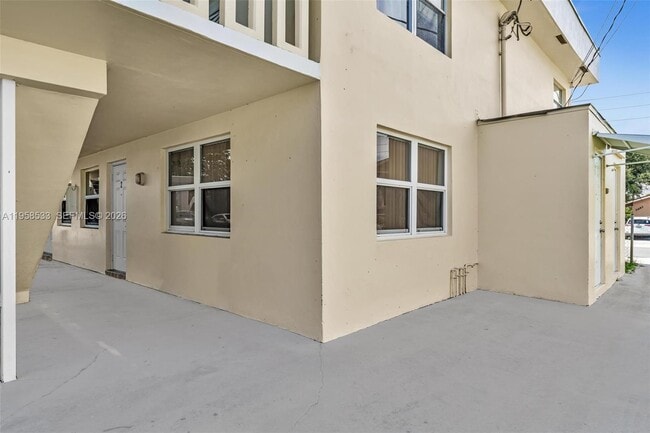 Foto del edificio - 3660 SW 60th Ave