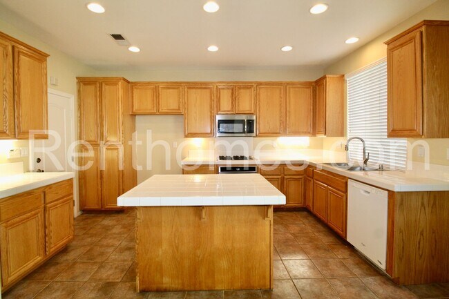 Building Photo - Carmel Valley, 12541 Carmel Canyon Road - ...