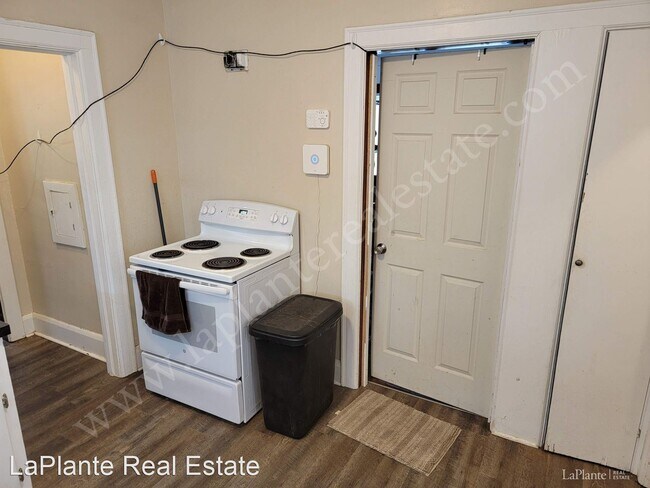 Foto del edificio - 4 br, 2 bath House - 1831 Perth Street 1