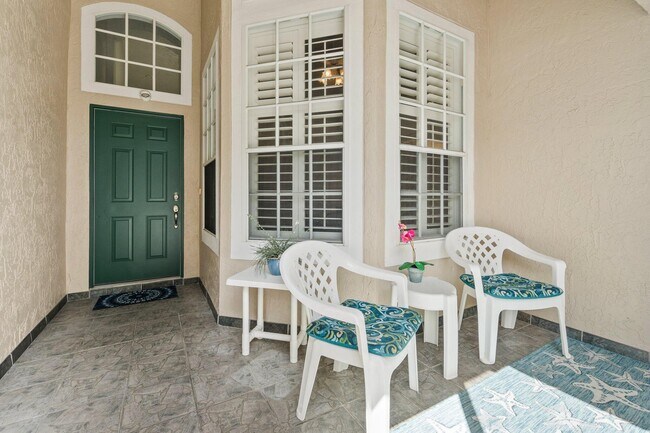 Foto del edificio - 1594 SW Harbour Isles Cir