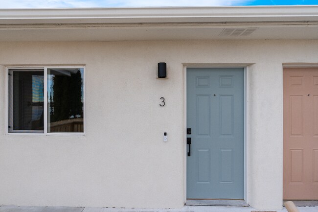 Foto del edificio - 3013 W Lakeside Dr