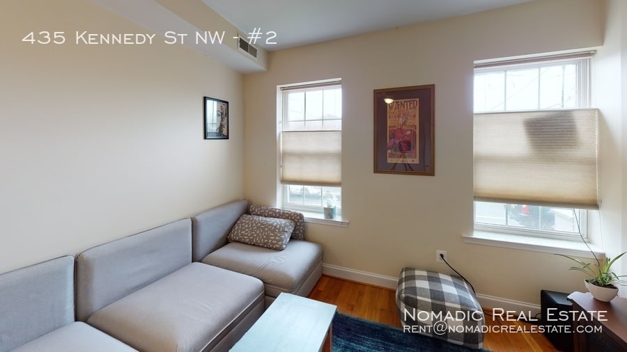 Photo - 435 Kennedy St NW-2