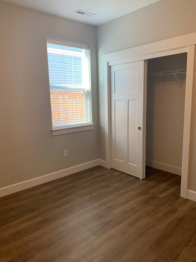 bedroom 2 - 3694 NE Hembree Street
