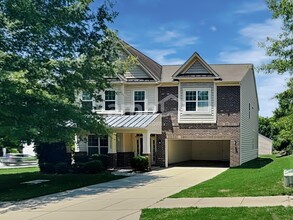 Building Photo - 15105 Carlow Hills Pl