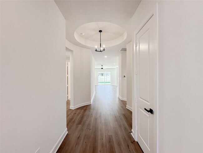 Building Photo - 1015 Windy Creek Path