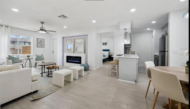 Foto del edificio - 231 Thorntree Pl