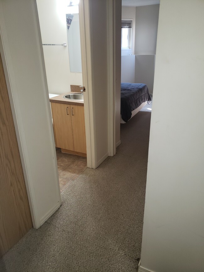 Photo du bâtiment - 10609 102 St