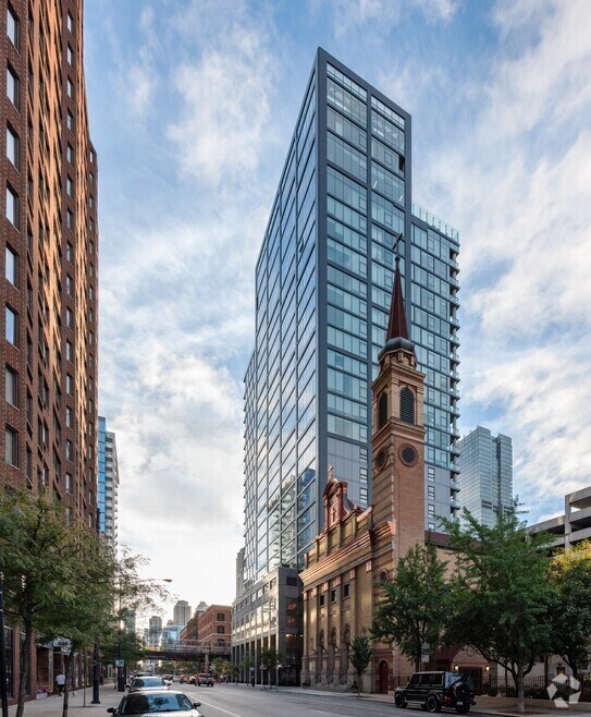 Apartments for Rent in Wildwood IL with Extra Storage 12,092 Rentals