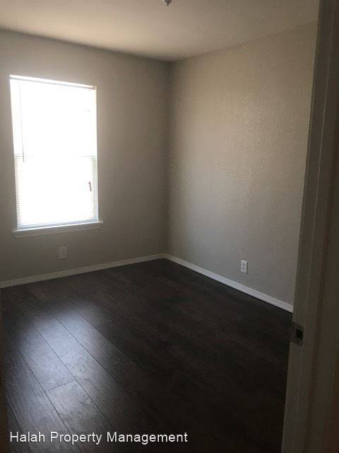 Foto del edificio - 2 br, 1 bath House - 3012 W. Michigan