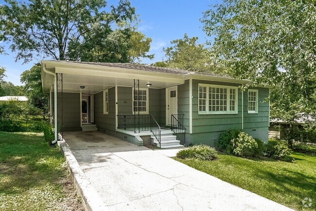 Building Photo - 941 Martinwood Cir
