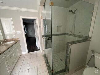 Building Photo - 4955 Braesheather Dr