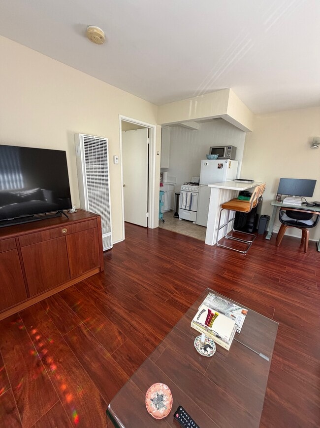 Foto del edificio - 1240 S Westgate Ave