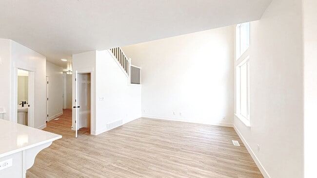 Foto del edificio - 4593 Olive Ave
