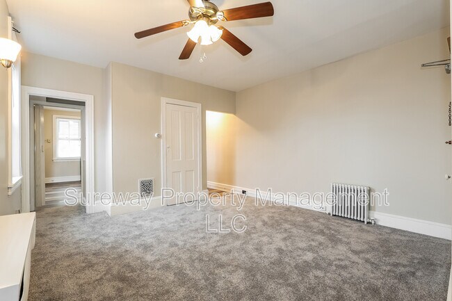 Foto del edificio - 212 E Broad St