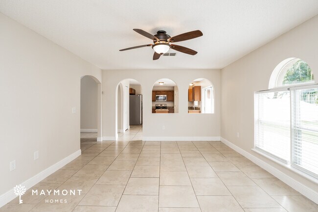 Foto del edificio - 561 Brown Bear Way