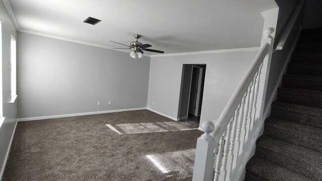 Building Photo - 3080 Parkside Court