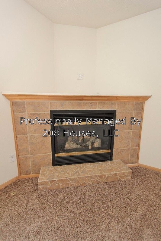 Foto del edificio - 5311 W Malad St