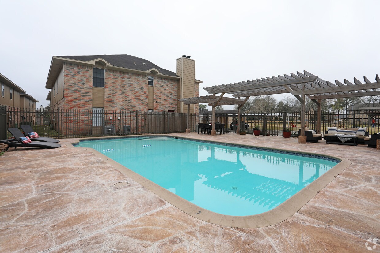 Arbor Park Apartments 2099 Dowlen Rd Beaumont, TX Apartments for