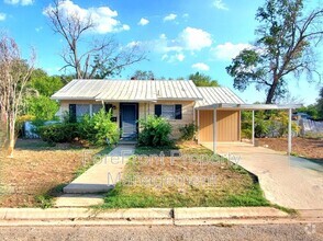 Building Photo - 503 22nd St