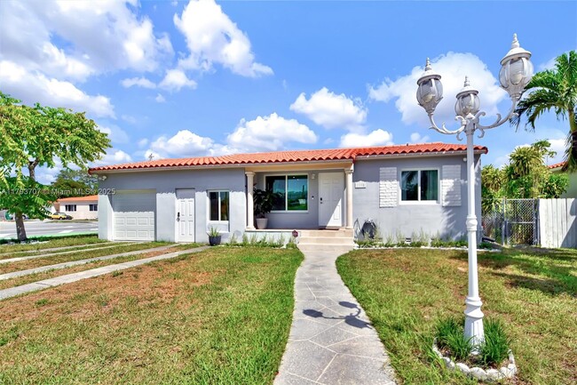 Foto del edificio - 2195 SW 25th Ter