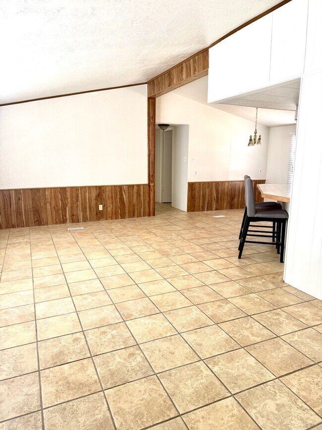 Foto del edificio - Beautiful Home with Quiet Location