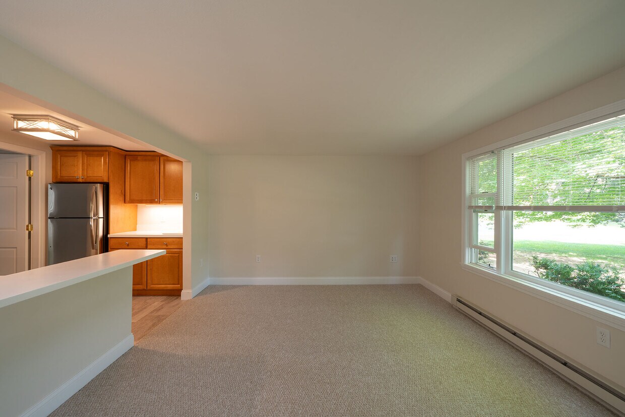 158 Western Ave, Essex, MA 01929 Apartments in Essex, MA