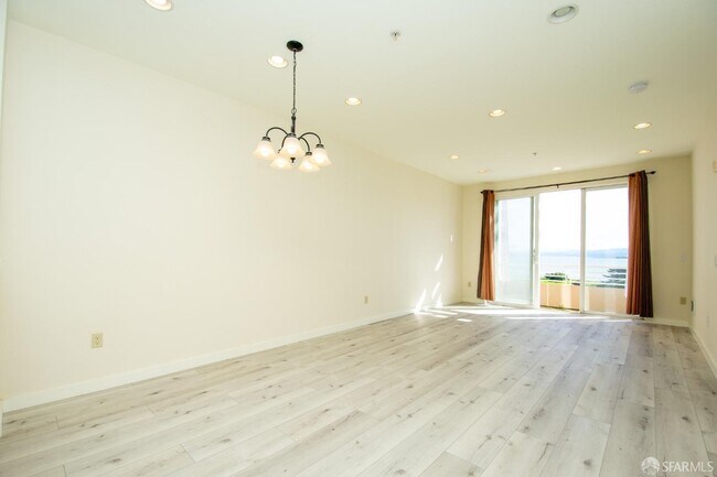 Foto del edificio - 101 Crescent Way