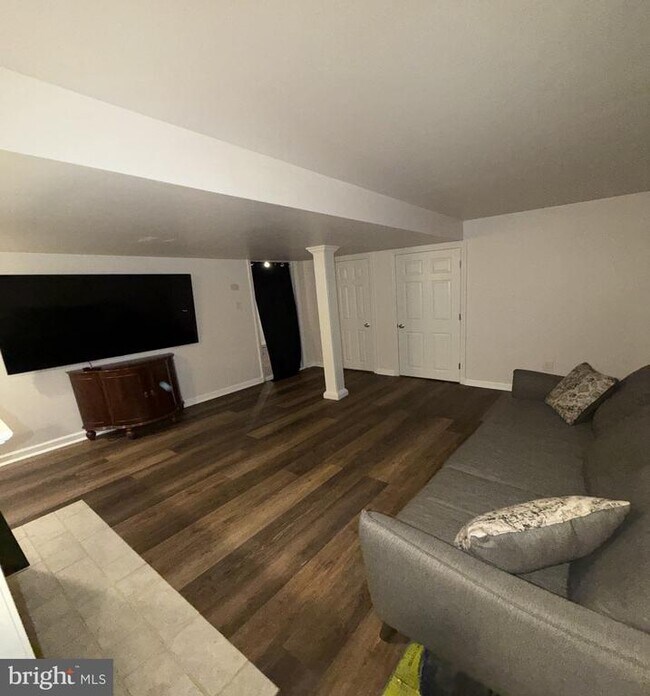 Foto del edificio - 3728 Swetland Dr