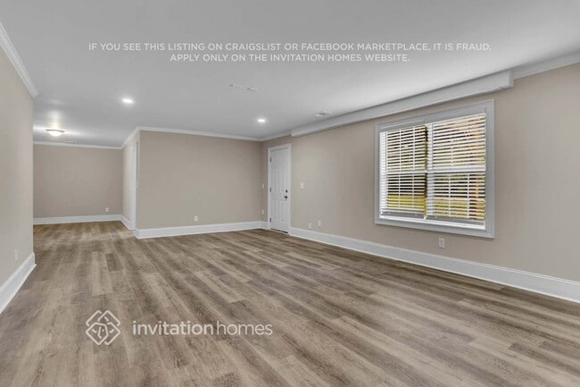 Building Photo - 6054 Trailside Cove