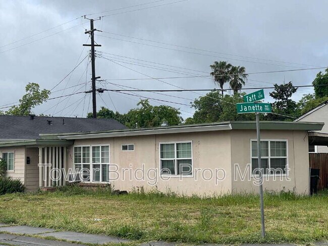 Foto del edificio - 2841 Taft St