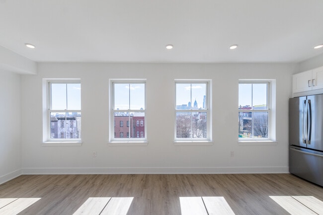 Building Photo - 1201 W Girard Ave