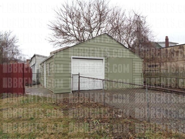 Building Photo - 5626 Abbottsford 3BR/1BA (Cincinnati)