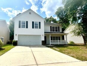Building Photo - 2641 Alamanda Dr
