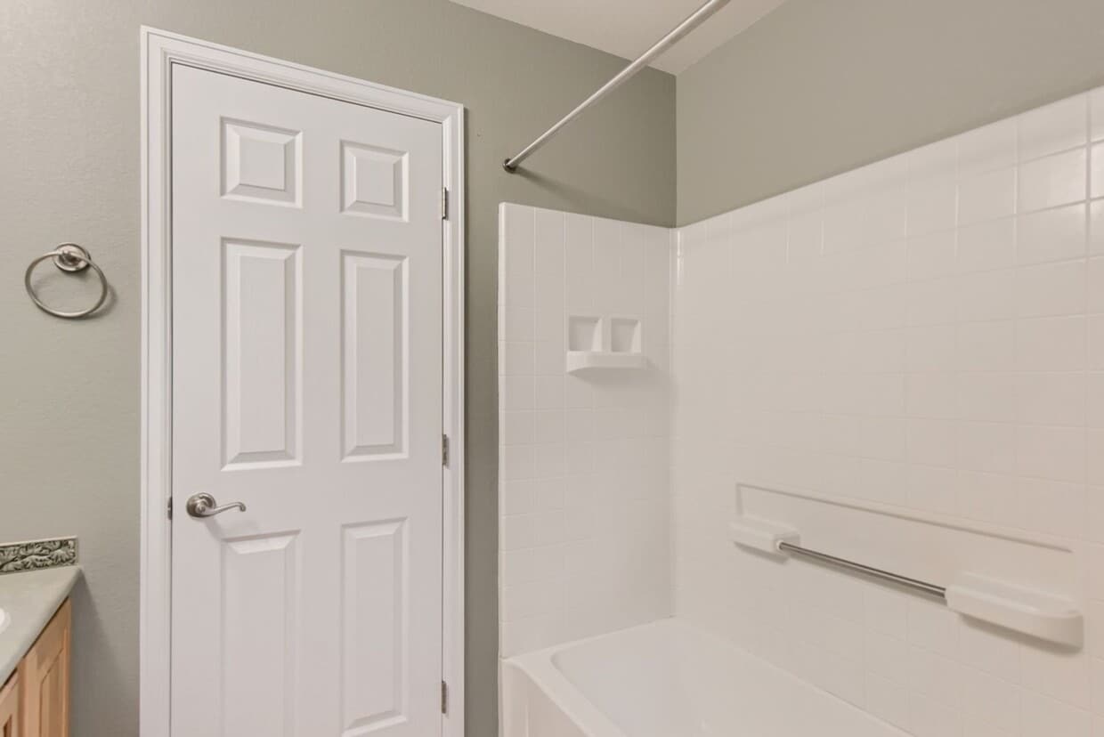 Primary Photo - Beautiful Single Family Home in Meridian, ...