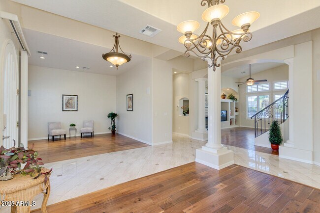 Foto del edificio - 5250 W Potter Dr