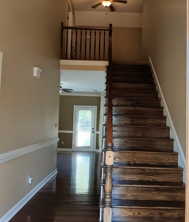 Foto del edificio - 62 Sommersby Dr