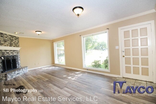 Building Photo - 3 br, 2 bath House - 538 Dixon St.